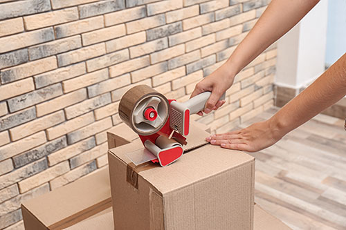 //trigmoving.com/wp-content/uploads/2018/12/packing-services-3.jpg